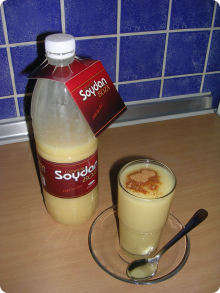 Bottled Boza (commons.wikimedia.org/wiki/File:Boza.jpg)